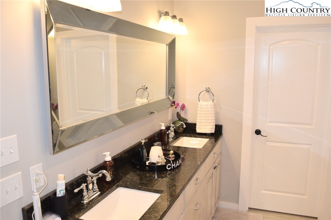 508 Spencer Miller Road Deep Gap, NC 28618 - Photo 23 of 43 Gallery Image 23