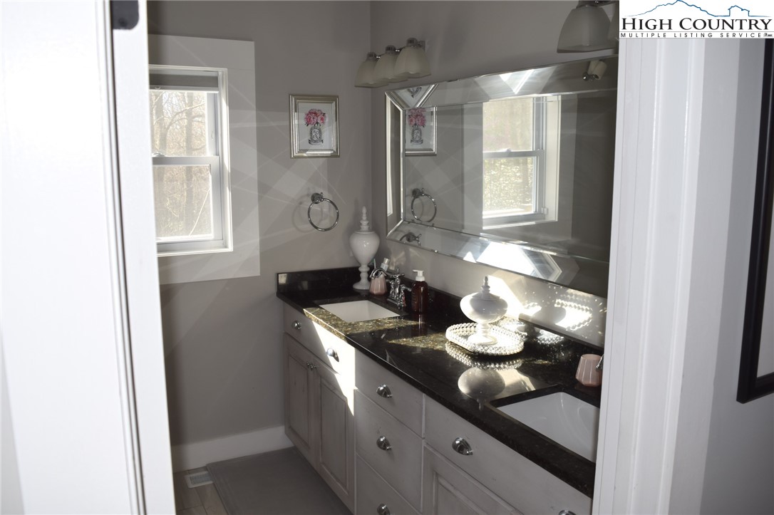 508 Spencer Miller Road Deep Gap, NC 28618 - Photo 26 of 43 Gallery Image 26