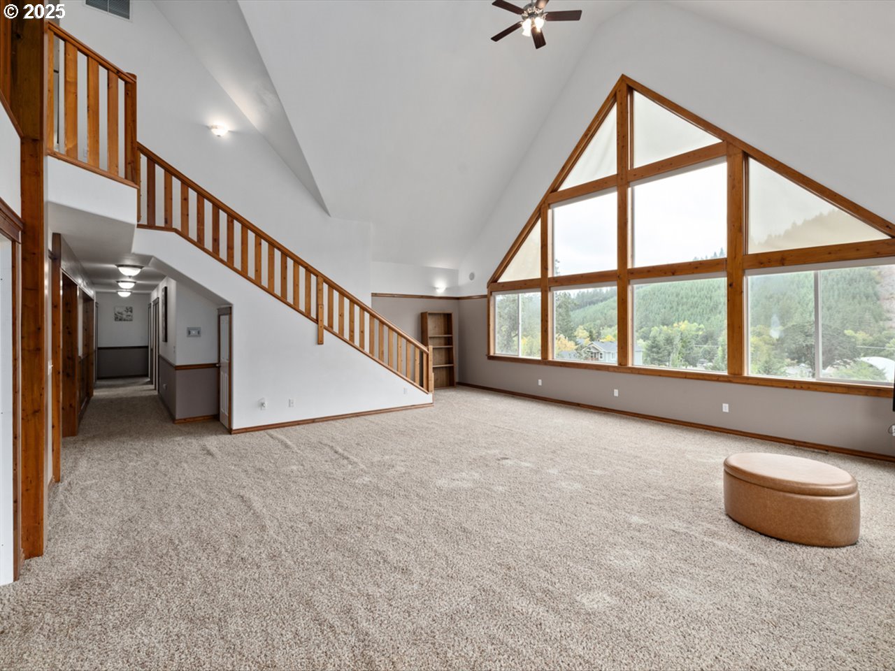33678 Marys River Estates Road Philomath, OR 97370 - Photo 17 of 48 a view of an entryway with staircase