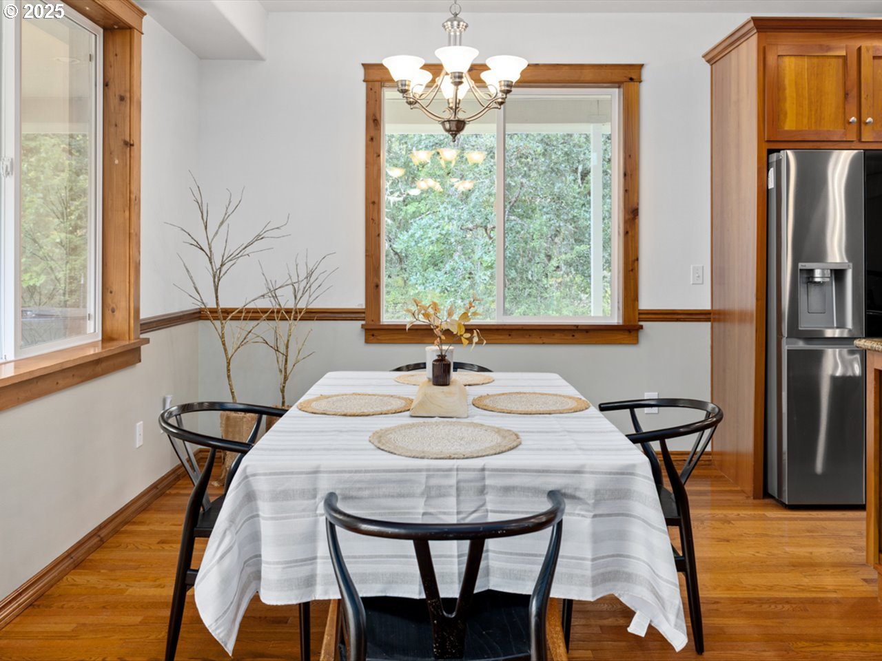 33678 Marys River Estates Road Philomath, OR 97370 - Photo 28 of 48 a dining room with furniture and window