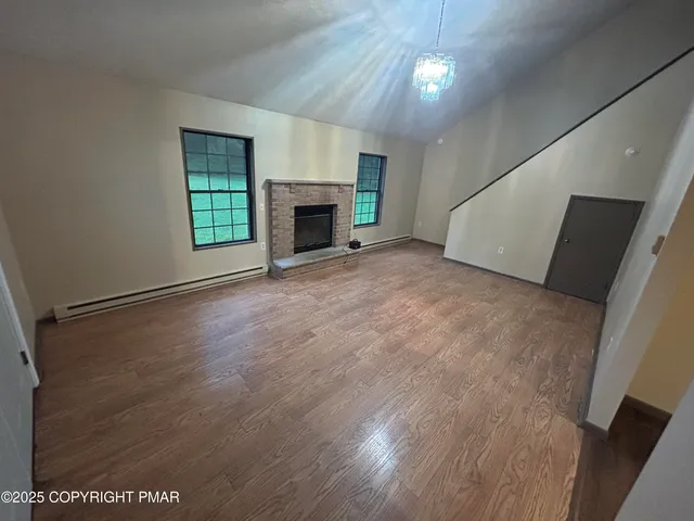 $1,875 | 2455 Milford Road, Bushkill, PA 18324