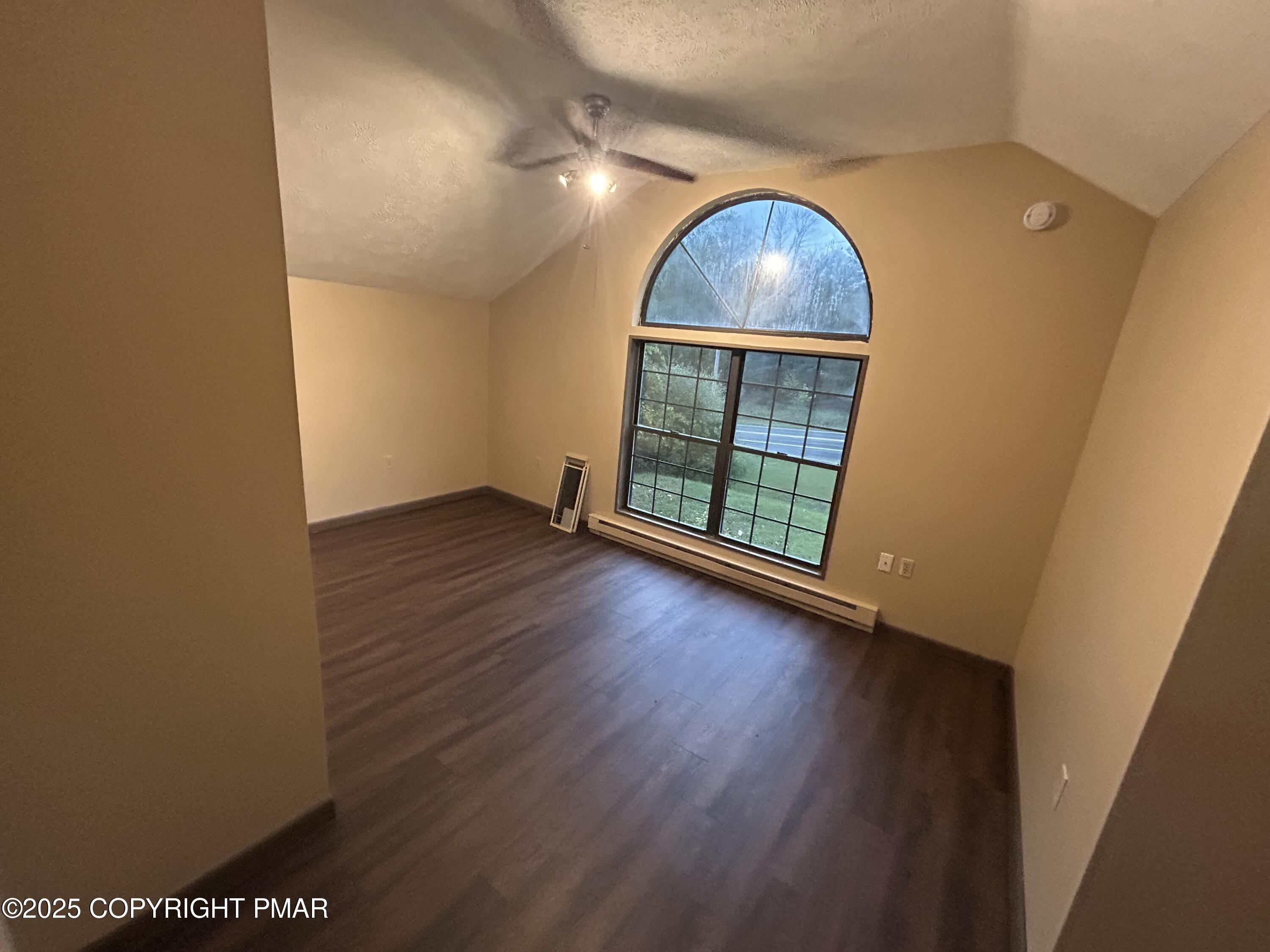 2455 Milford Road Bushkill, PA 18324 - Photo 7 of 8 IMG_2853