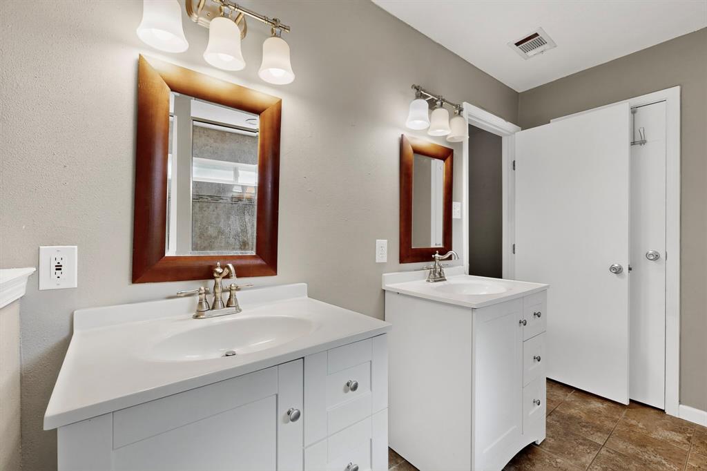 931 Mapleleaf Lane Coppell, TX 75019 - Photo 14 of 28