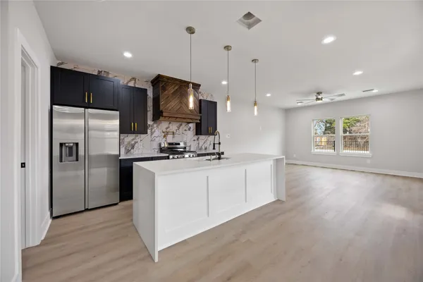 $2,150 | 8310 Mariah Street, Unit B, Houston, TX 77051