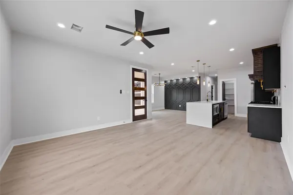 $2,150 | 8310 Mariah Street, Unit B, Houston, TX 77051