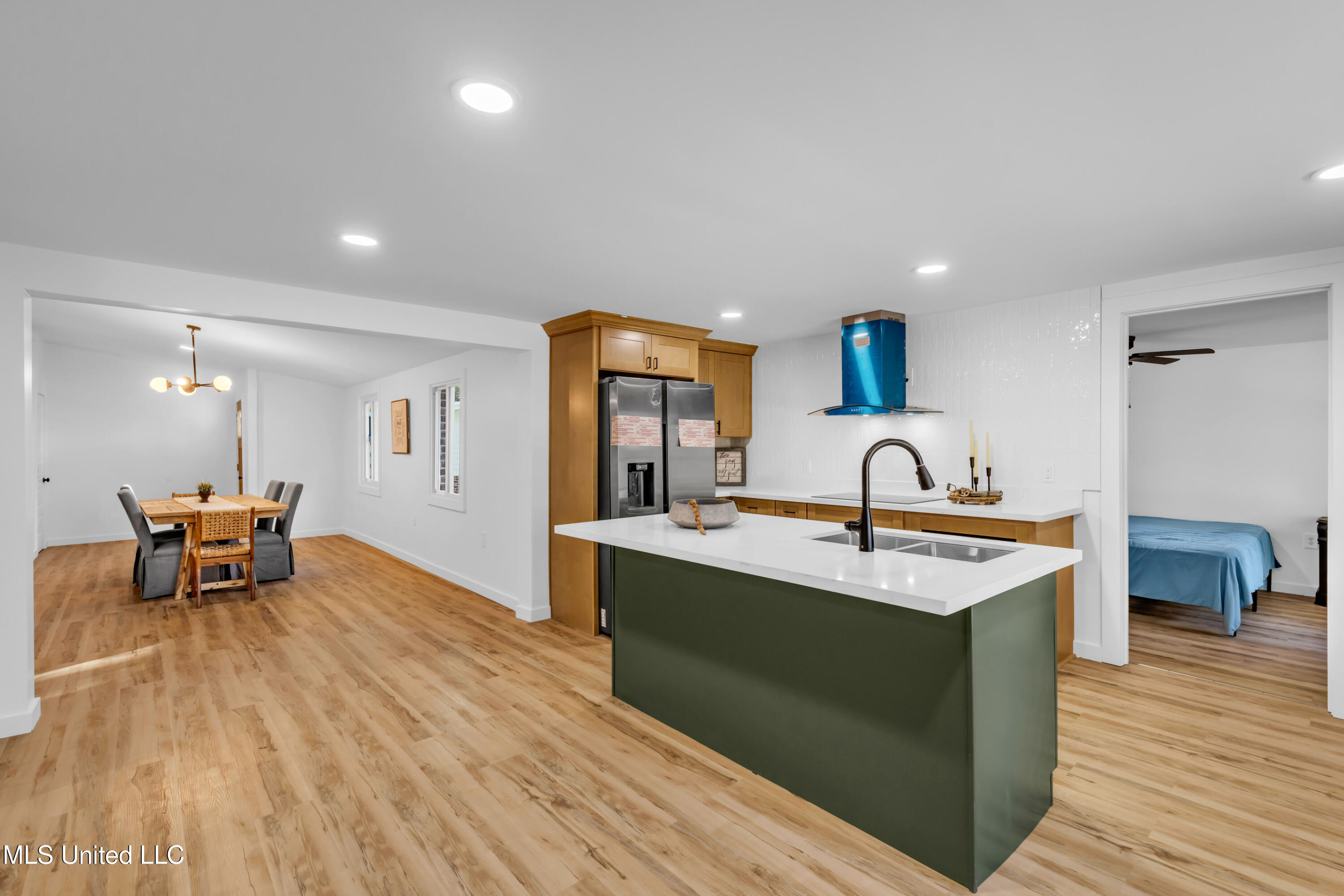 11554 Cedar Lake Road Biloxi, MS 39532 - Photo 13 of 69 11554CedarLake-13