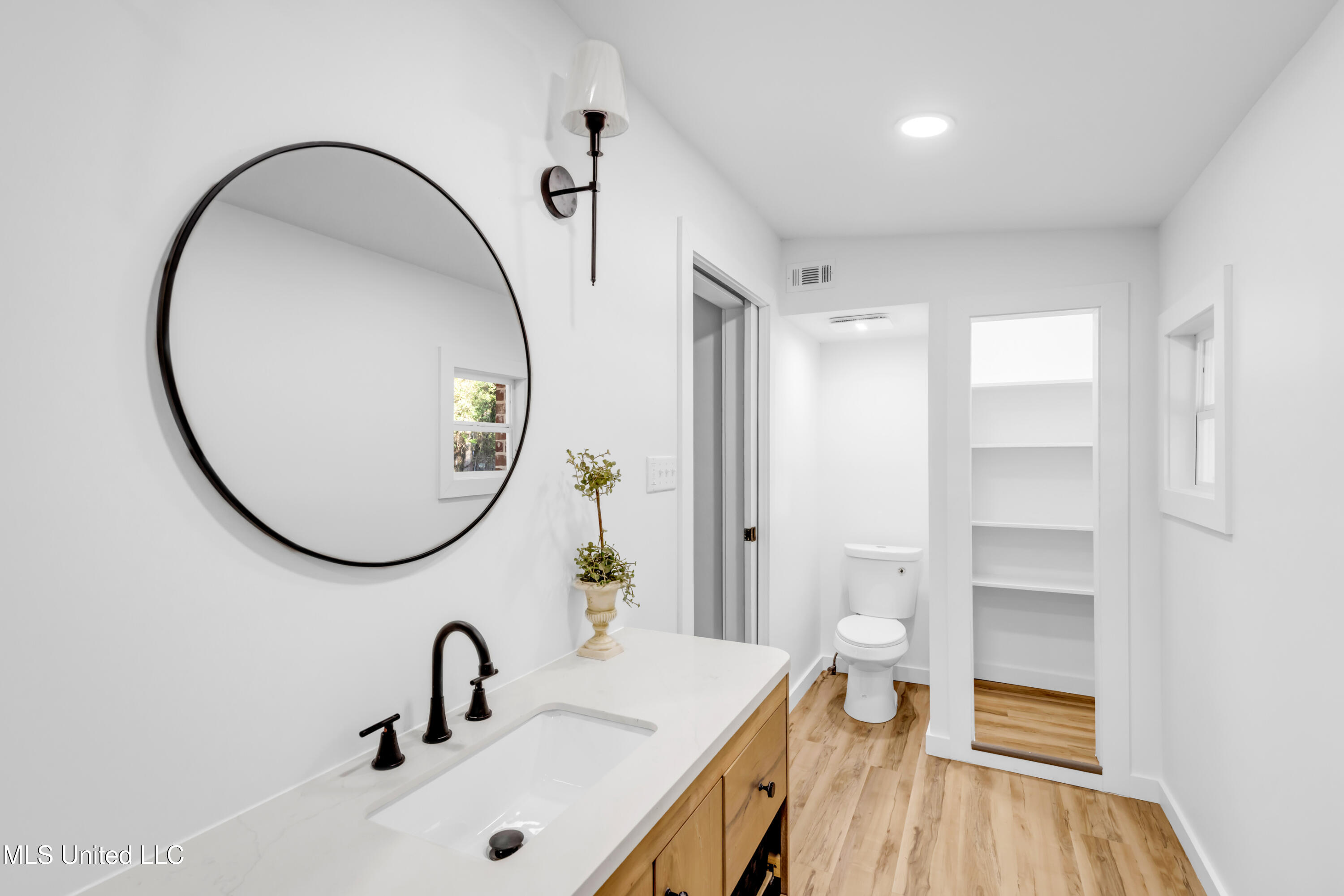 11554 Cedar Lake Road Biloxi, MS 39532 - Photo 34 of 69 11554CedarLake-34