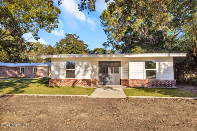 $519,900 | 11554 Cedar Lake Road, Biloxi, MS 39532