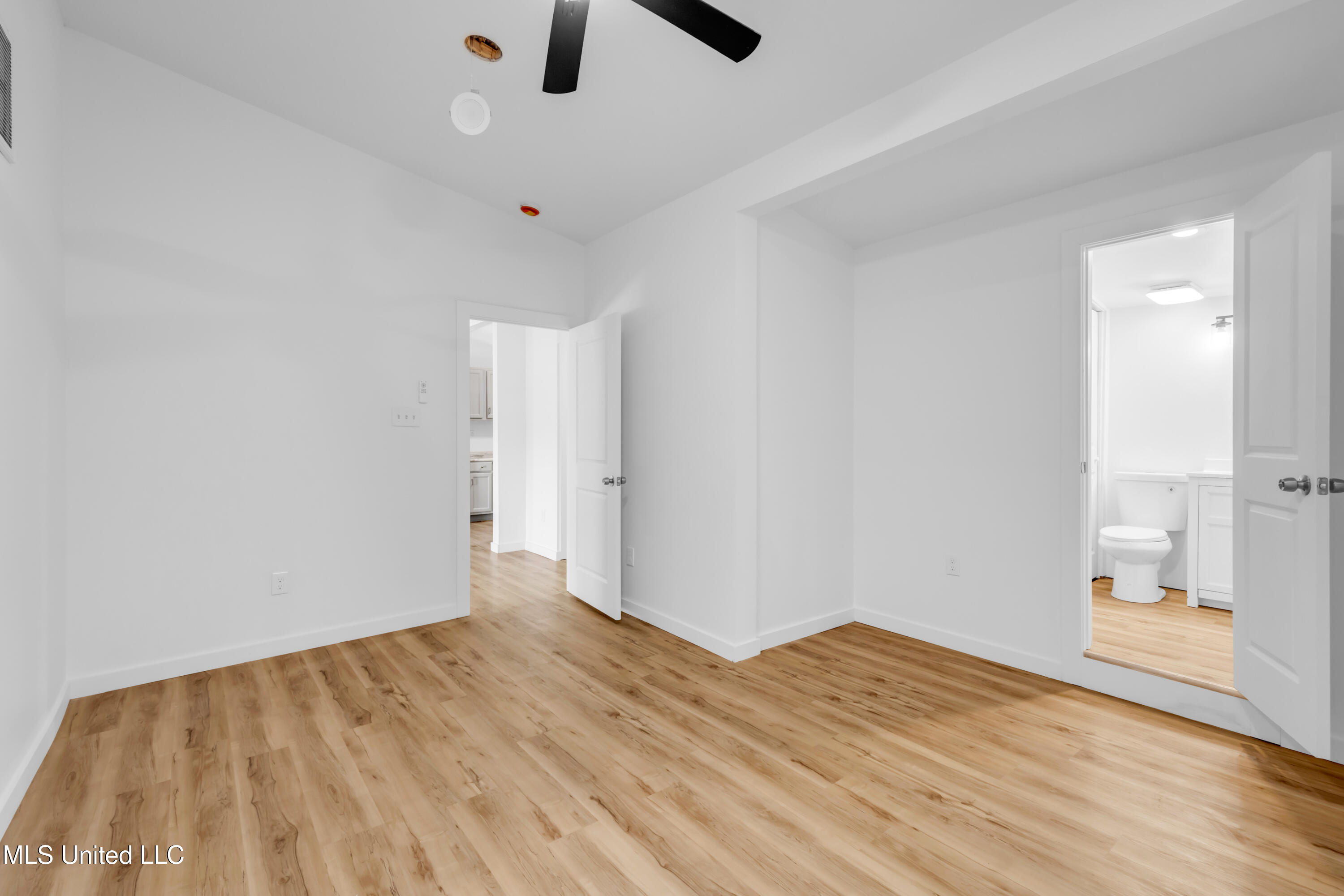 11554 Cedar Lake Road Biloxi, MS 39532 - Photo 49 of 69 11554CedarLake-49