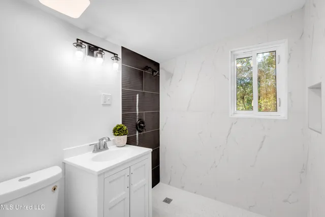 $519,900 | 11554 Cedar Lake Road, Biloxi, MS 39532