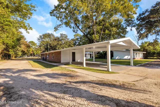 $519,900 | 11554 Cedar Lake Road, Biloxi, MS 39532