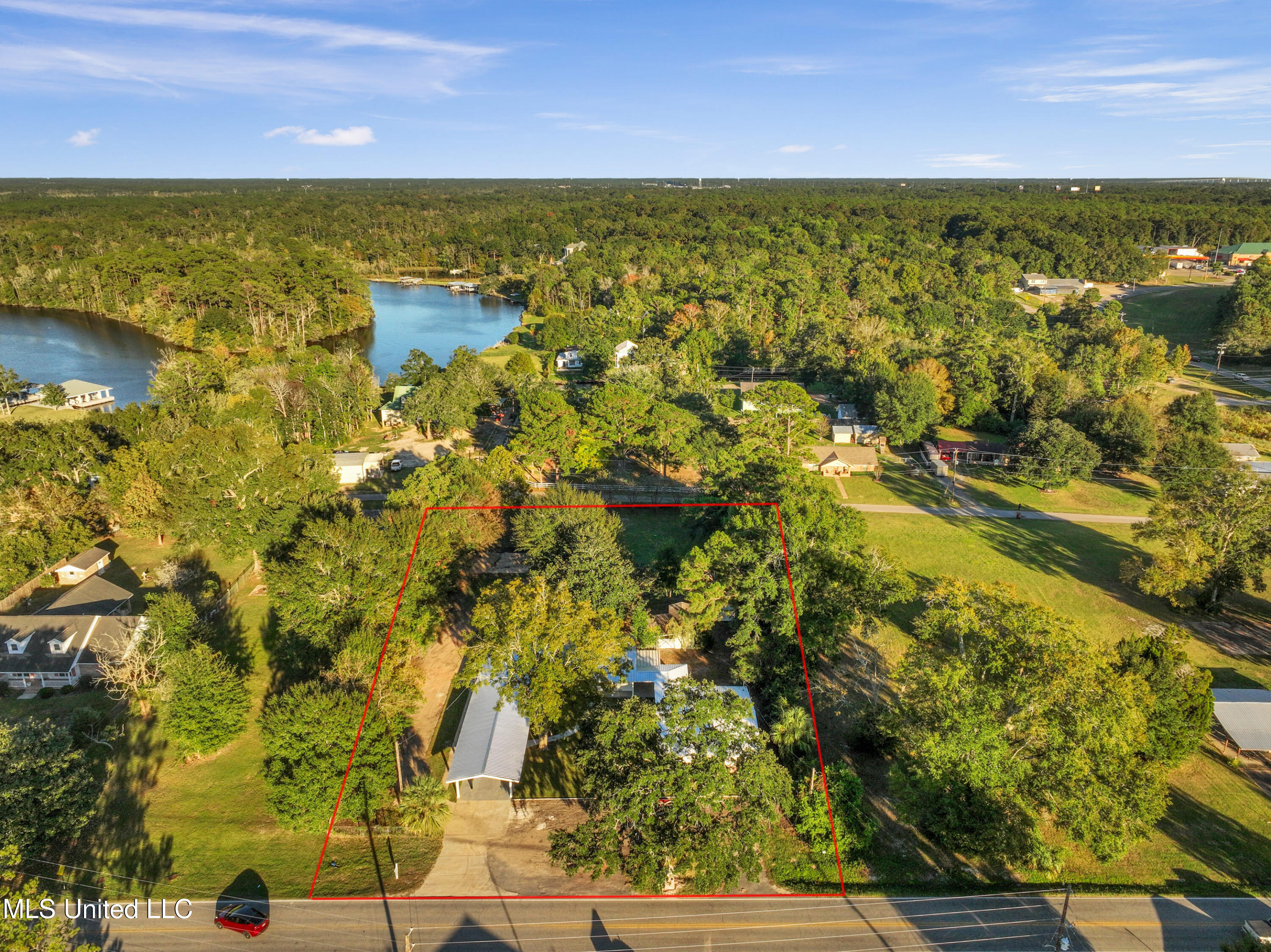 11554 Cedar Lake Road Biloxi, MS 39532 - Photo 63 of 69 11554CedarLake-63