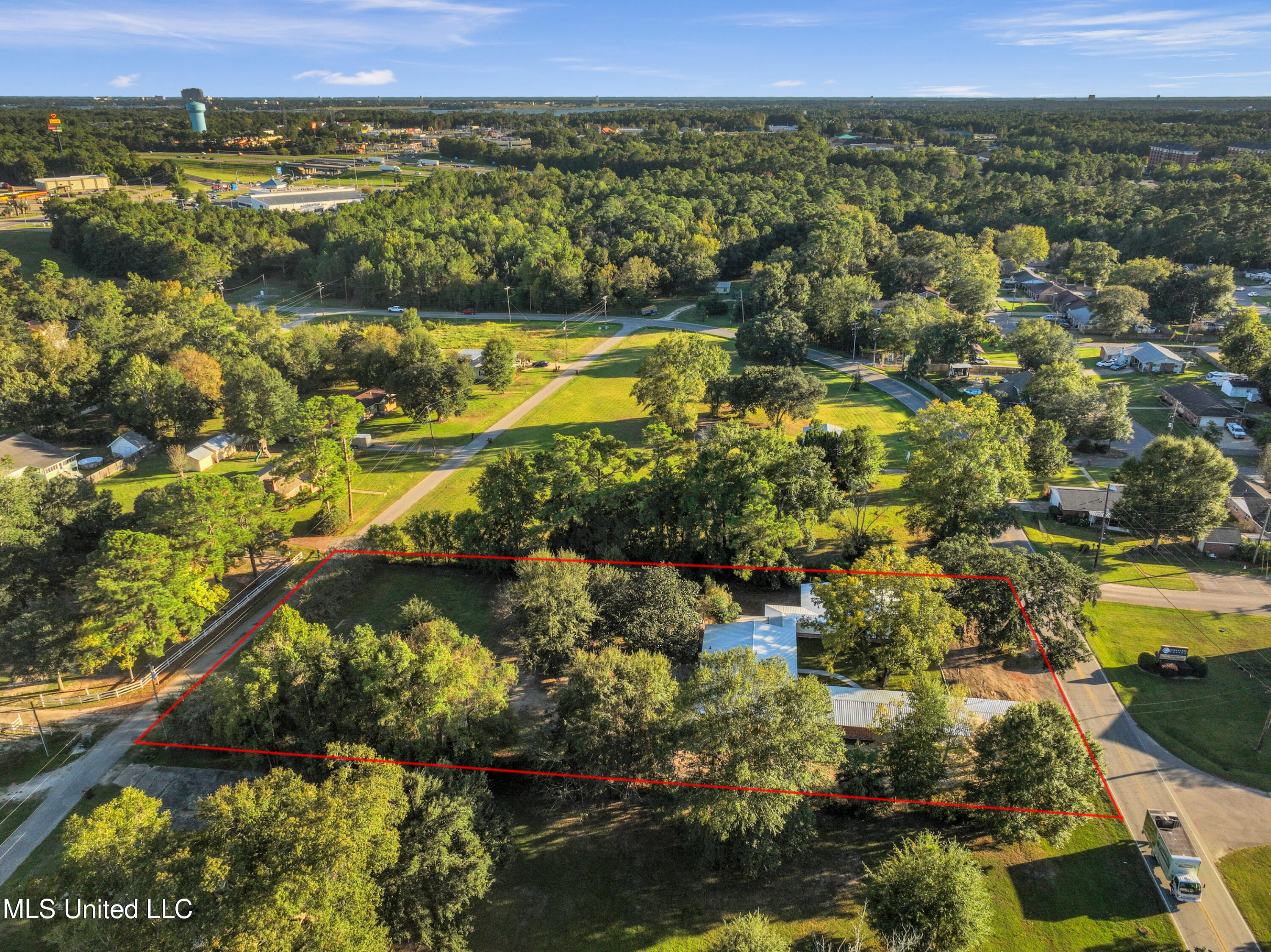 11554 Cedar Lake Road Biloxi, MS 39532 - Photo 68 of 69 11554CedarLake-68