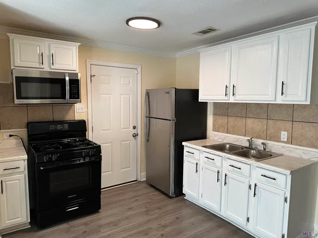 $1,000 | 2551 75th Avenue, Unit 1, Baton Rouge, LA 70807