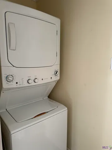 $1,000 | 2551 75th Avenue, Unit 1, Baton Rouge, LA 70807