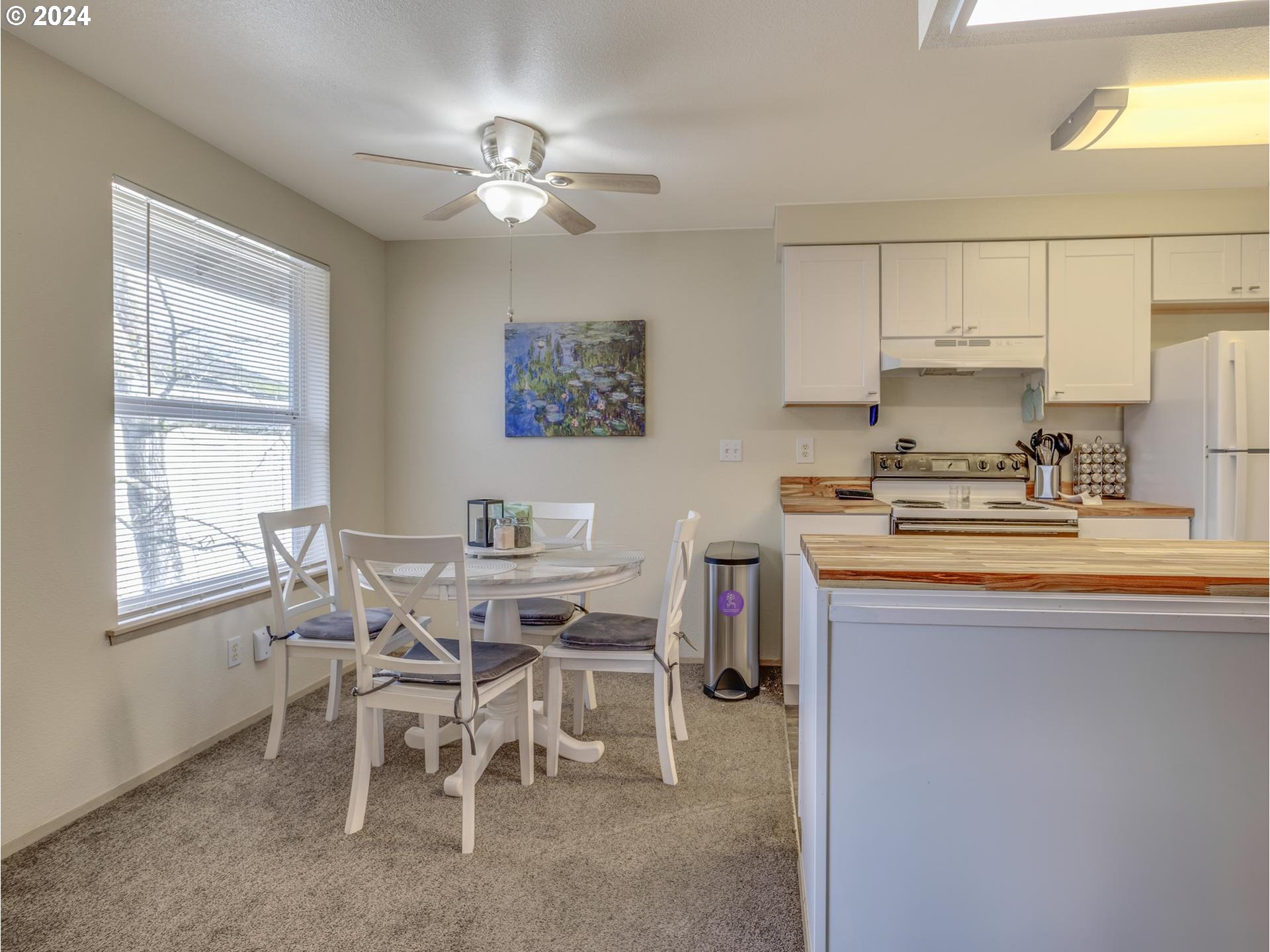 8913 Southeast Rhone Street Portland, OR 97266 - Photo 22 of 36