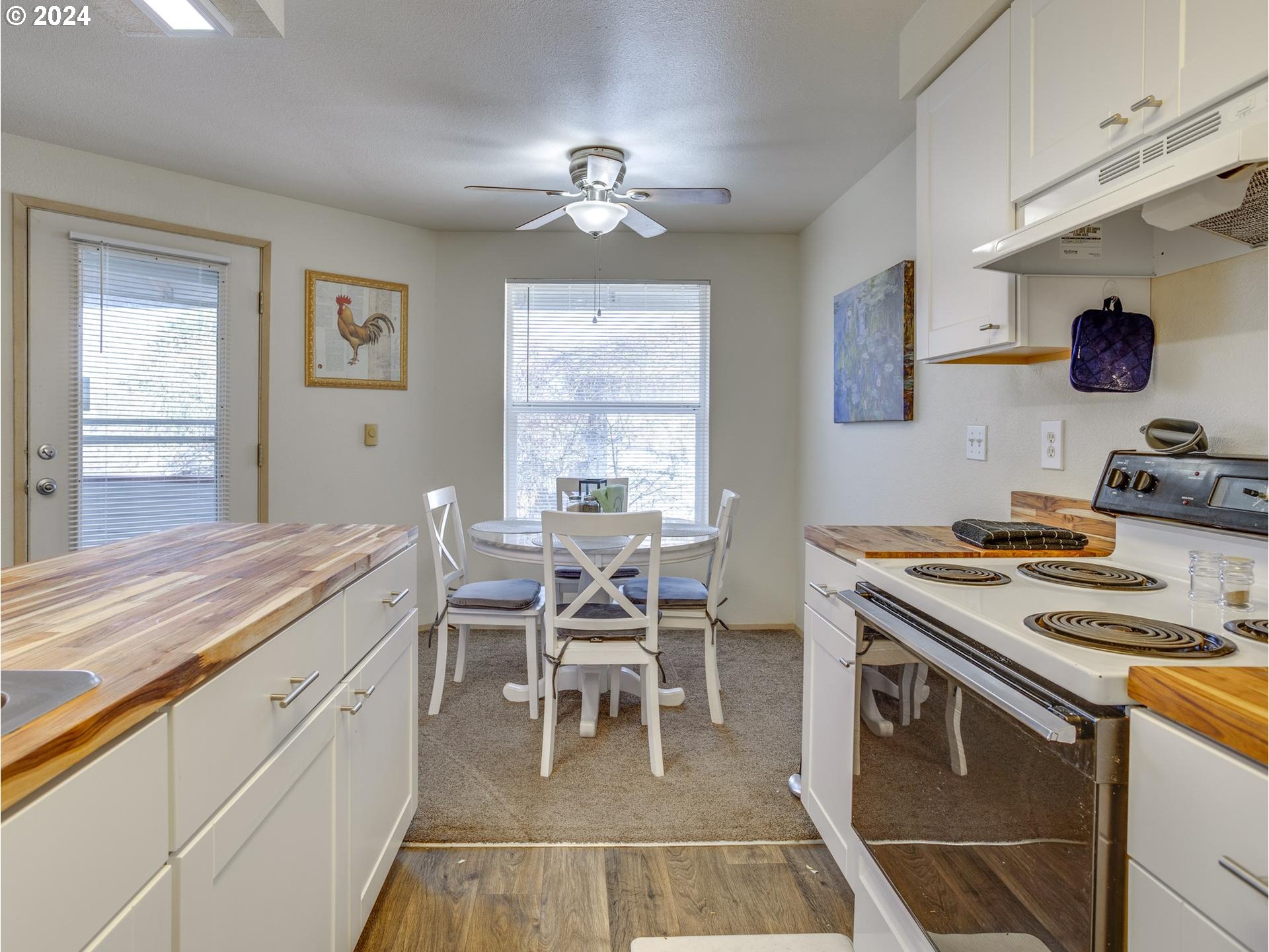 8913 Southeast Rhone Street Portland, OR 97266 - Photo 25 of 36