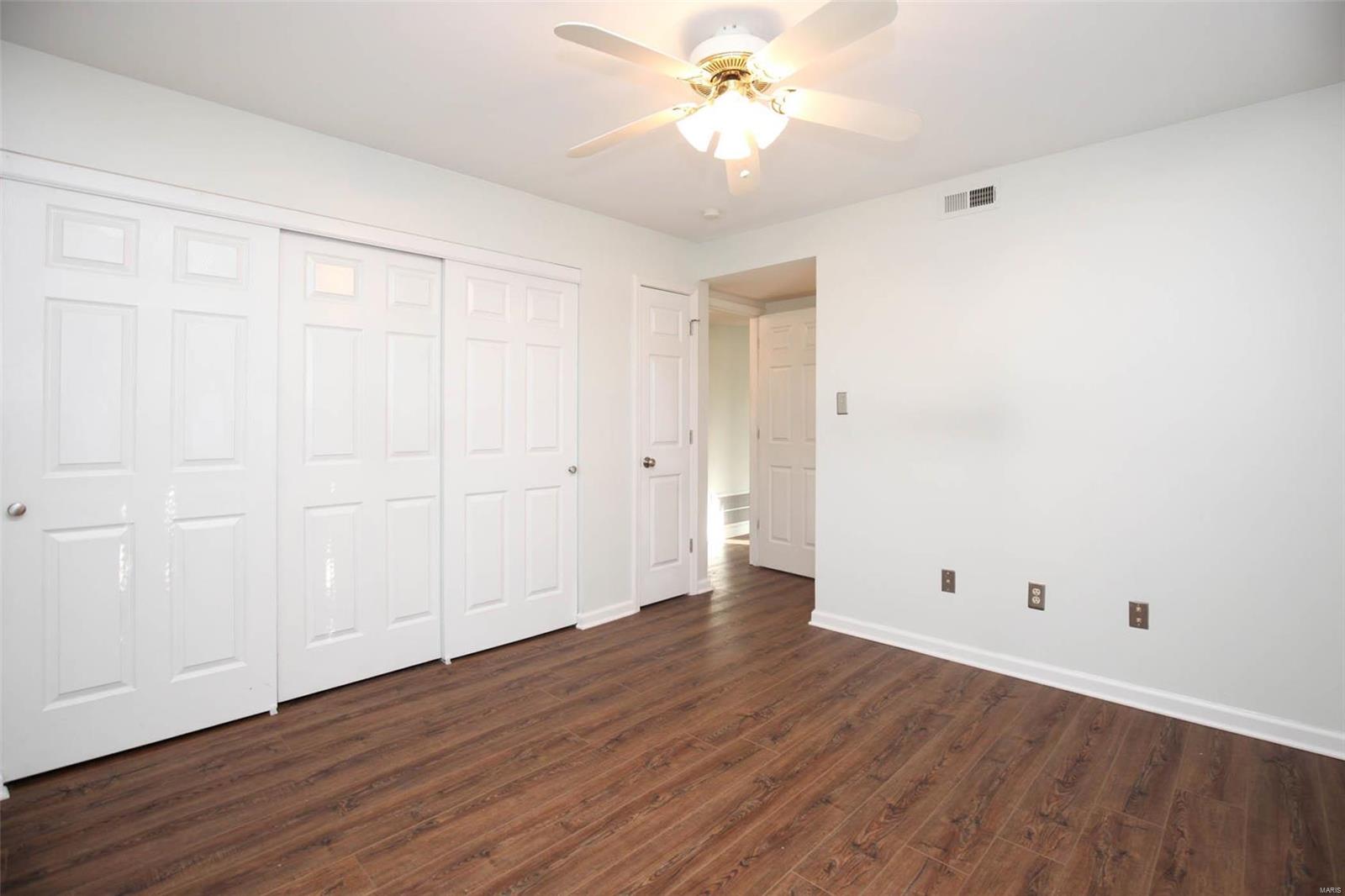 733 Ridgeside Drive, Unit B Ballwin, MO 63021 - Photo 6 of 18 Gallery Image 6