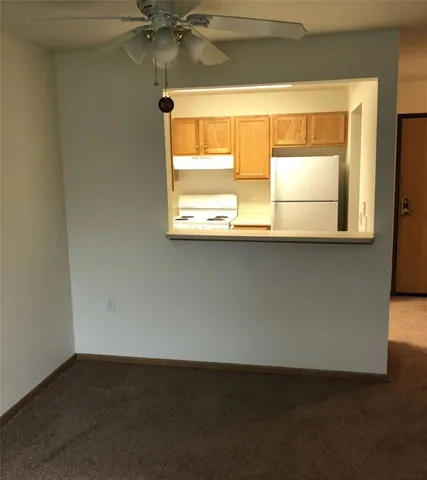 $709 | 4089 Medical Park Drive, Watervliet, MI 49098