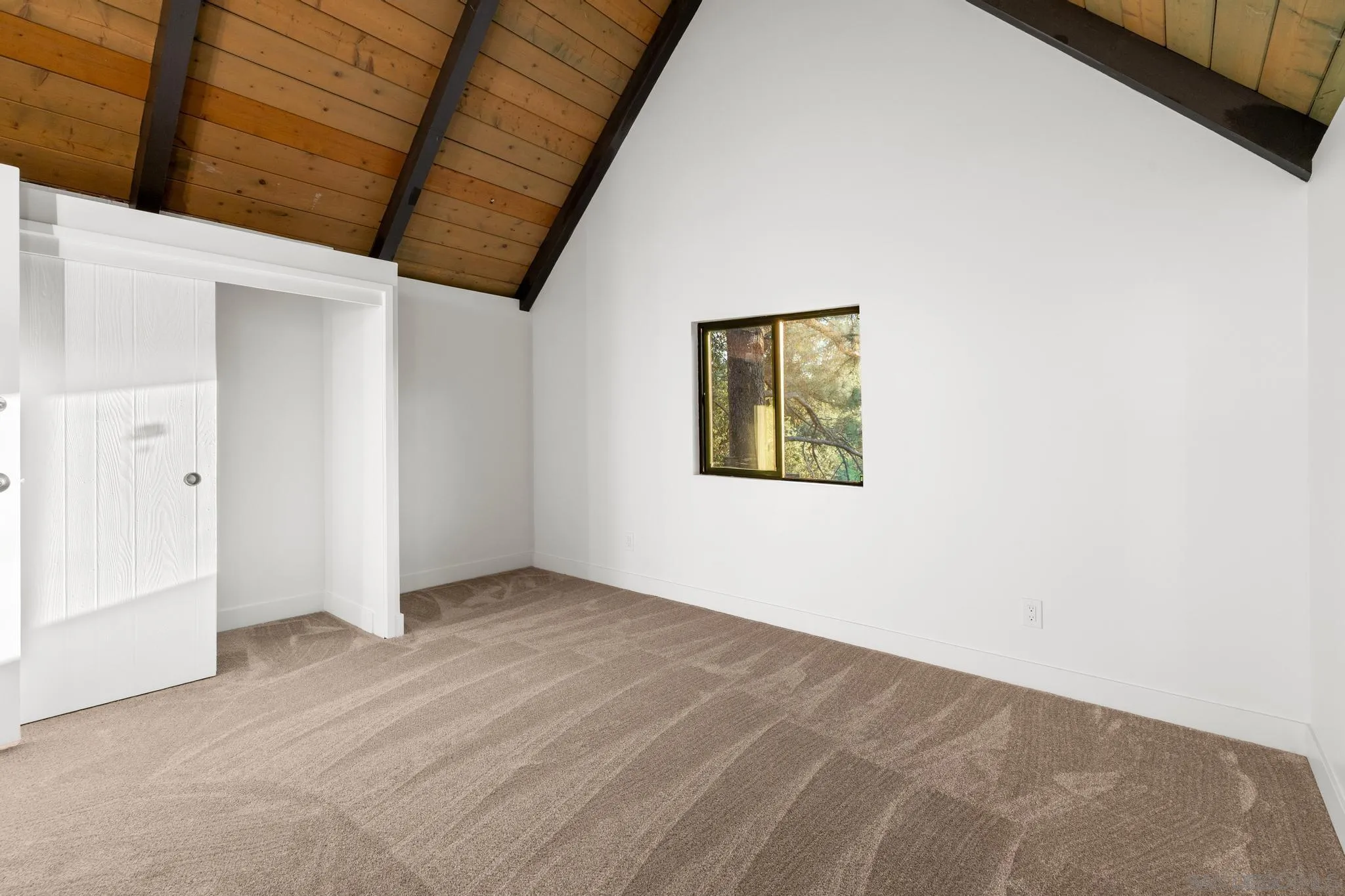 8648 Valley View Trail Pine Valley, CA 91962 - Photo 14 of 50 a view of an empty room