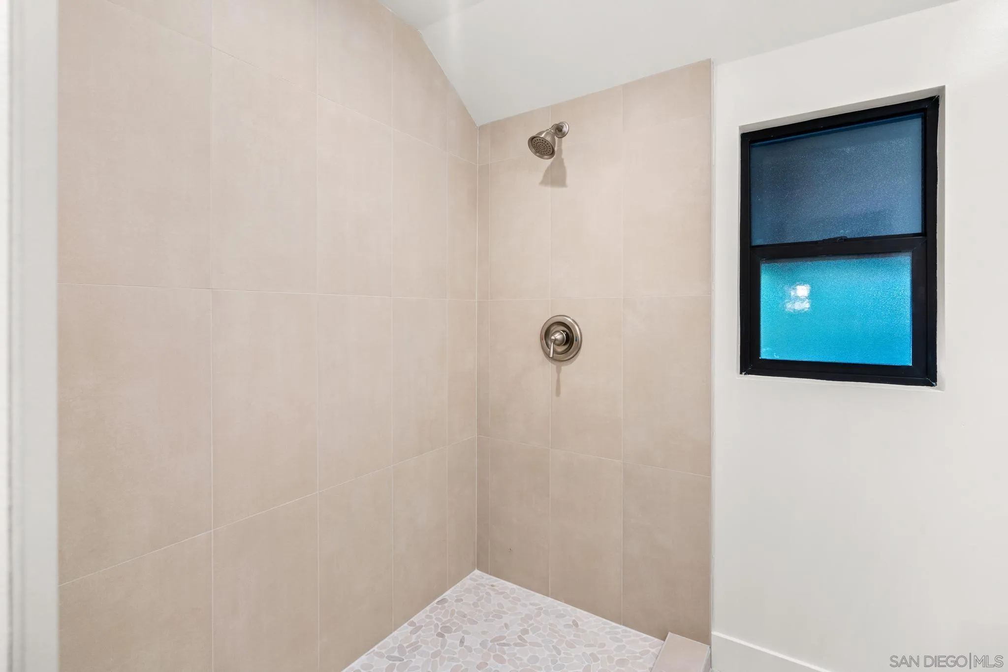 8648 Valley View Trail Pine Valley, CA 91962 - Photo 18 of 50 a bathroom with a shower