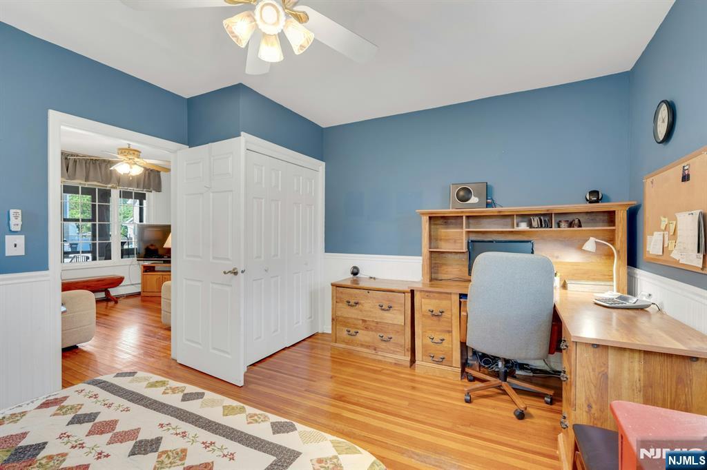 52 Terrace Avenue Rochelle Park, NJ 07662 - Photo 17 of 34