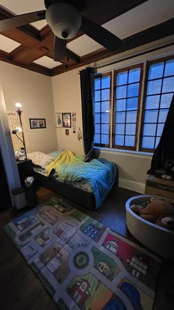 $2,000 | 314-316 West Main Street, Unit 2F, St. Charles, IL 60174