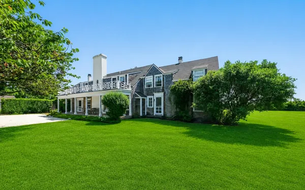 $15,975,000 | 35 Shell Street, Nantucket, MA 02554
