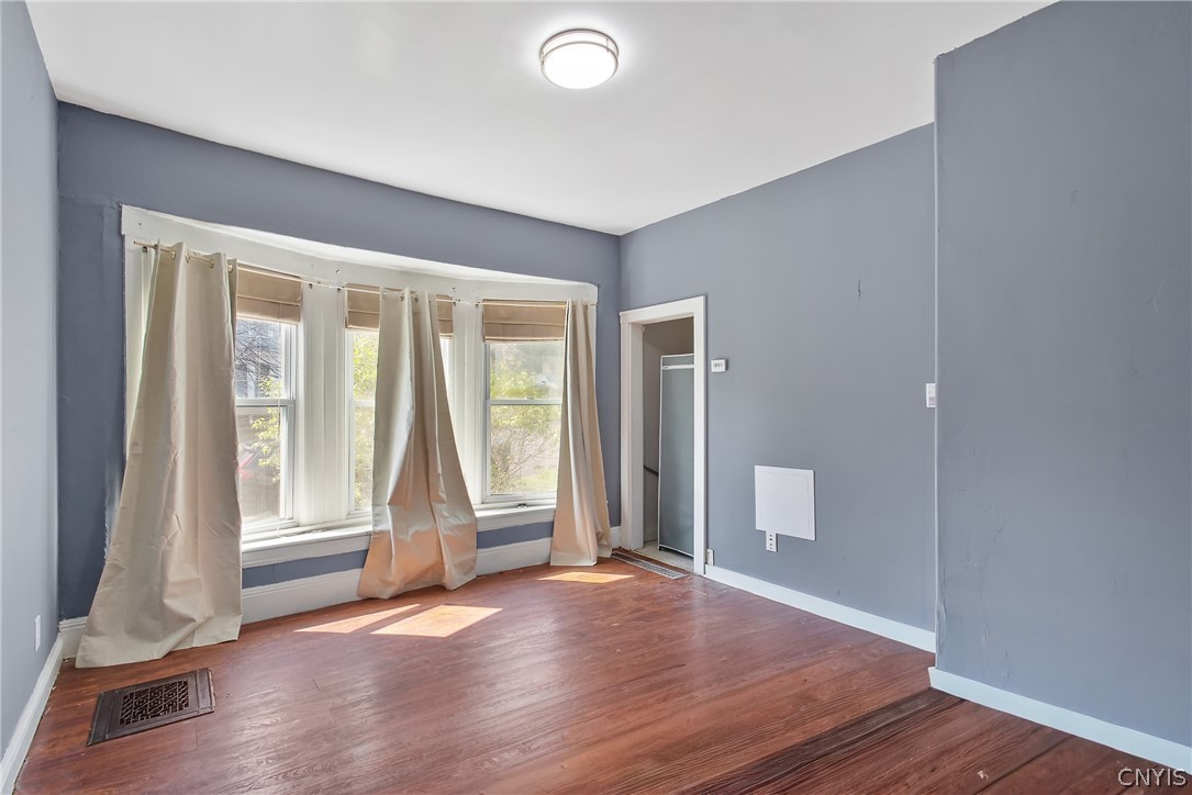 125 Kensington Road Syracuse, NY 13210 - Photo 14 of 44