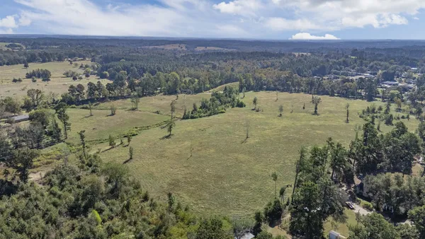 $379,999 | 516 County Road 821, Nacogdoches, TX 75964