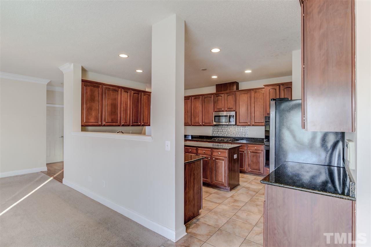 517 Thistlegate Trail Raleigh, NC 27610 - Photo 14 of 30 Gallery Image 14