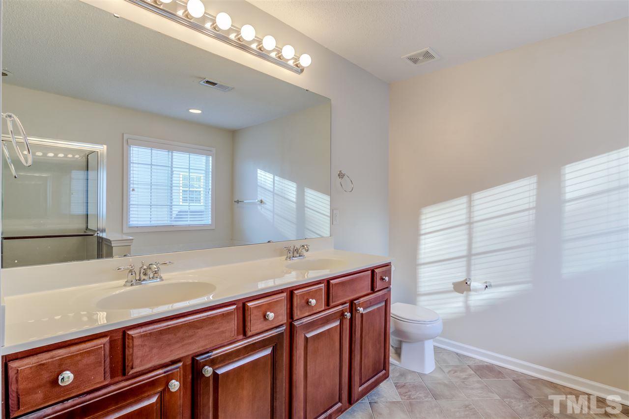517 Thistlegate Trail Raleigh, NC 27610 - Photo 22 of 30 Gallery Image 22