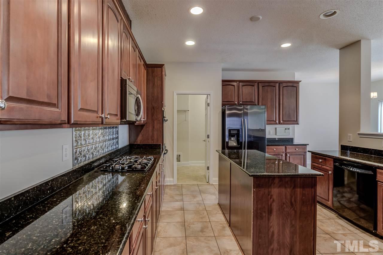 517 Thistlegate Trail Raleigh, NC 27610 - Photo 10 of 30 Gallery Image 10