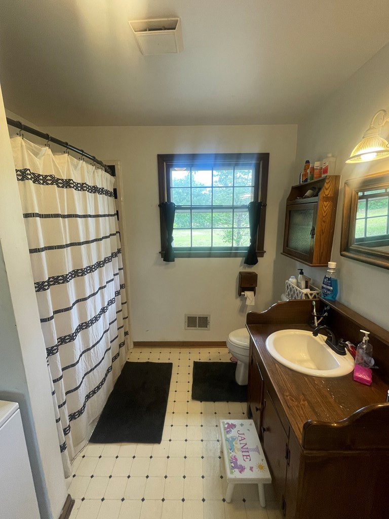 4550 Pinewood Road Sumter, SC 29154 - Photo 39 of 45 Gallery Image 39