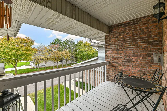 $334,999 | 509 Westfield Way, Unit F, Pewaukee, WI 53072