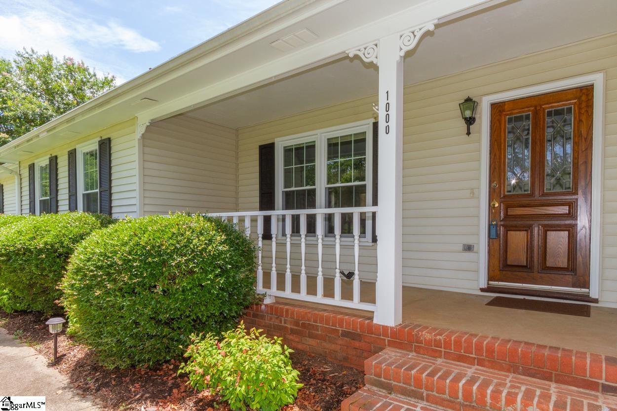 1000 Colleton Court Easley, SC 29642 - Photo 3 of 36 Gallery Image 3