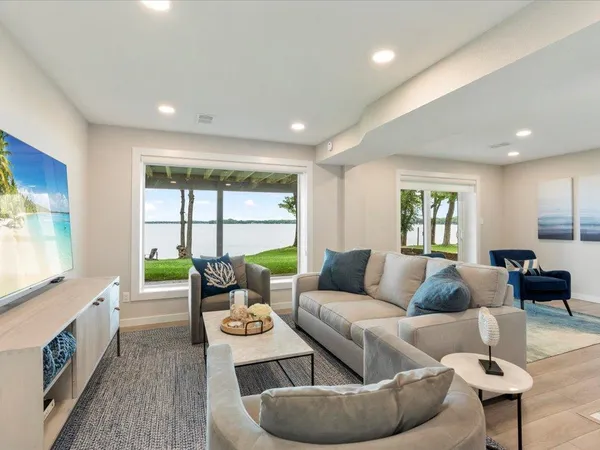 $849,900 | 1725 White Cloud Drive North, Isle, MN 56342