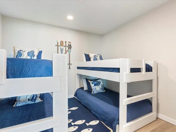 $849,900 | 1725 White Cloud Drive North, Isle, MN 56342