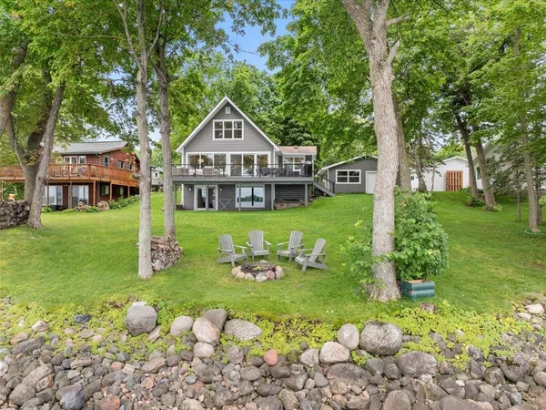 $849,900 | 1725 White Cloud Drive North, Isle, MN 56342