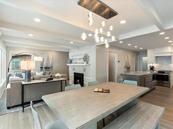 $849,900 | 1725 White Cloud Drive North, Isle, MN 56342