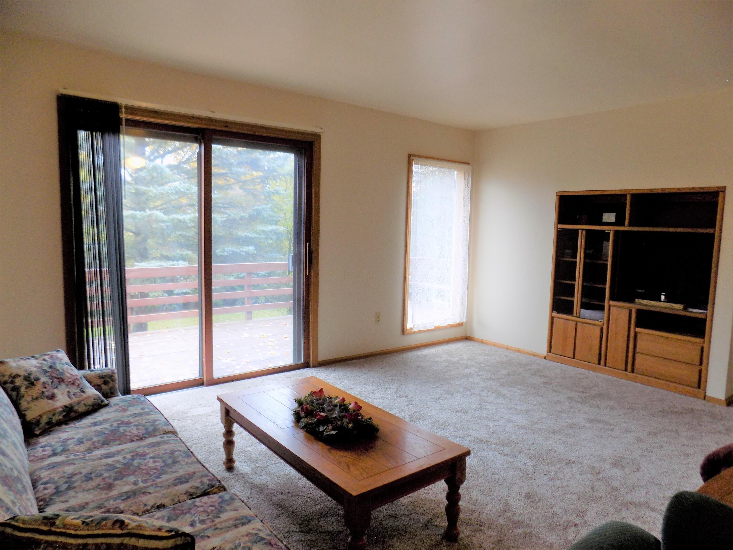 2527 Pinewood Circle Cheboygan, MI 49721 - Photo 11 of 25 Gallery Image 11