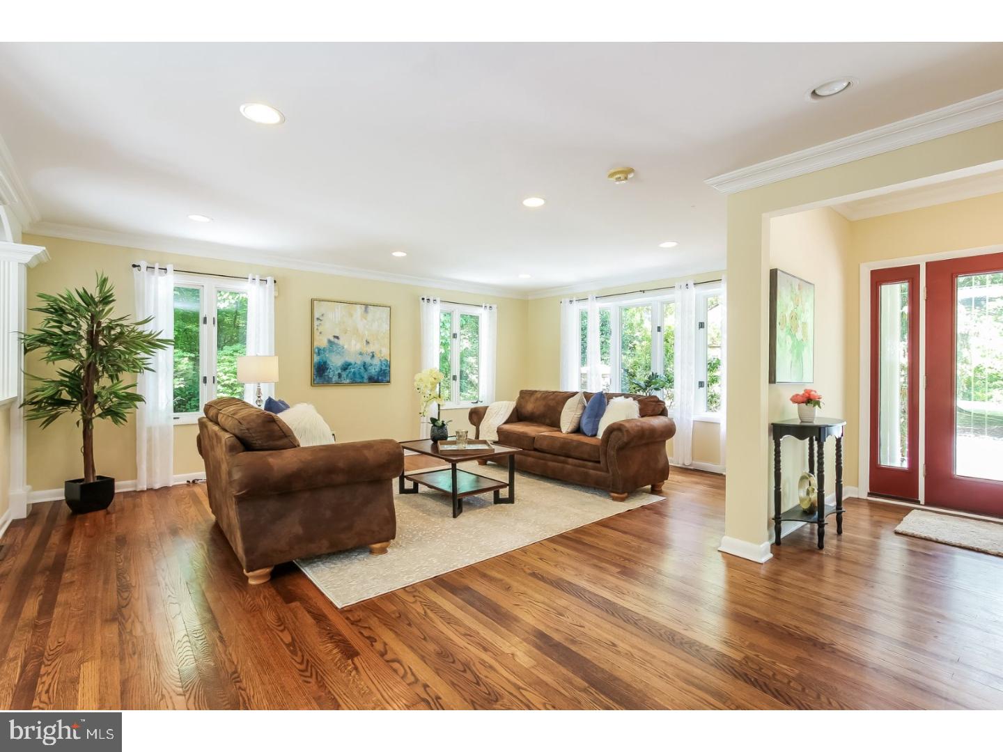 76 Roper Road Princeton, NJ 08540 - Photo 3 of 26 Living Room