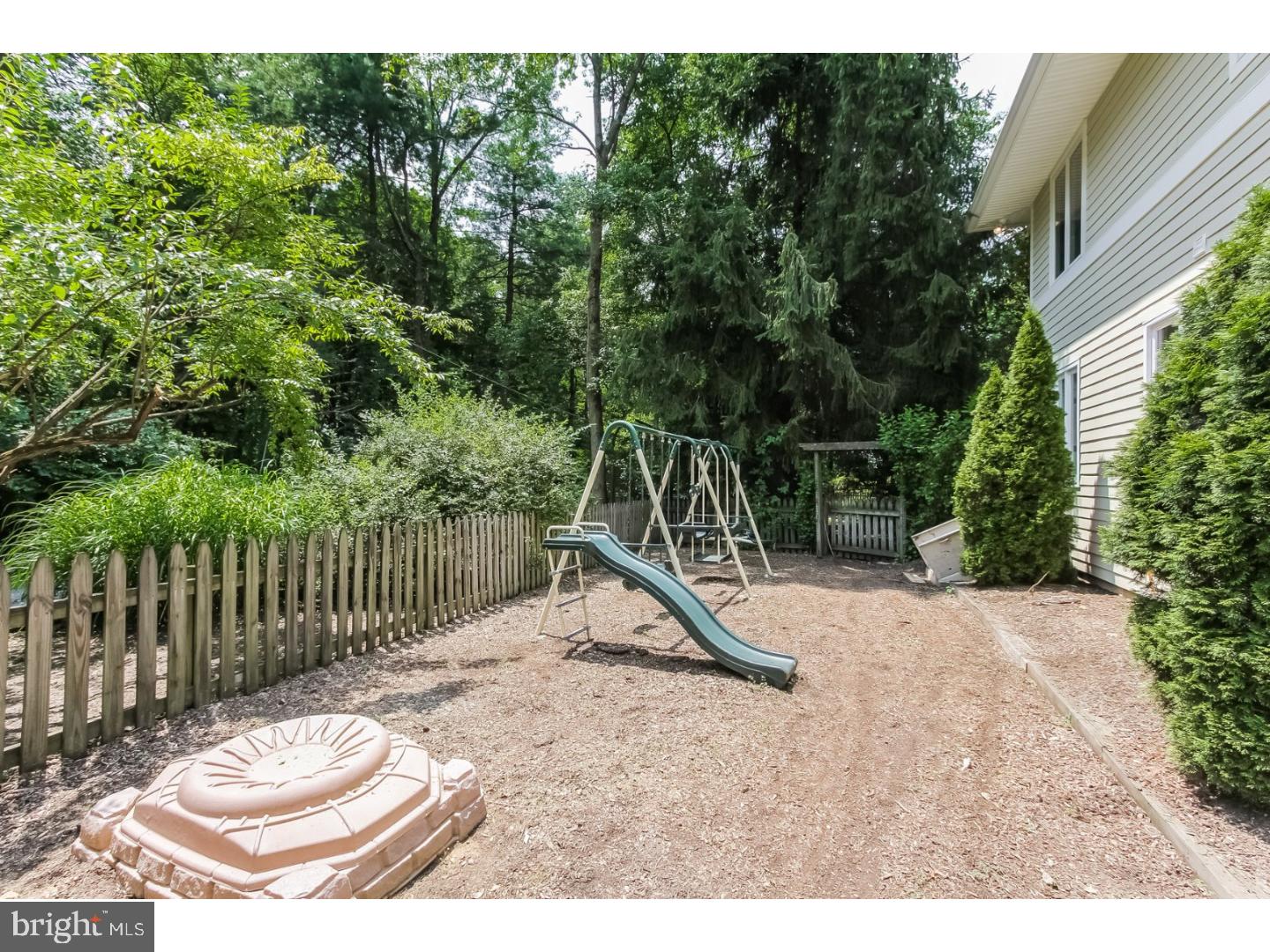 76 Roper Road Princeton, NJ 08540 - Photo 23 of 26 Side Yard