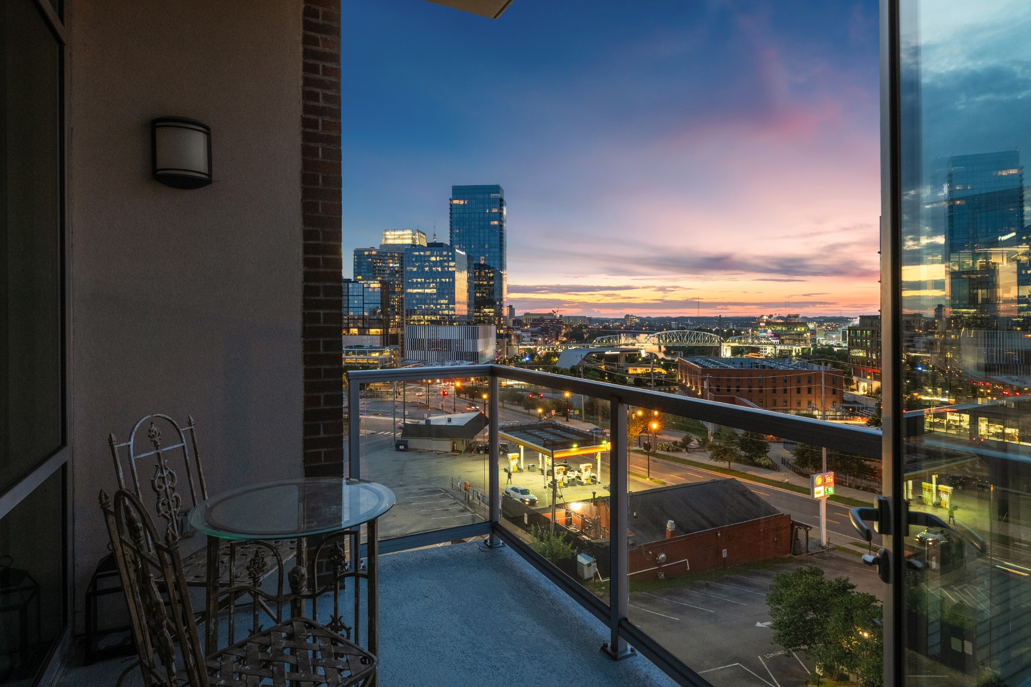 20 Rutledge Street, Unit 303 Nashville, TN 37210 - Photo 2 of 47 Gallery Image 2