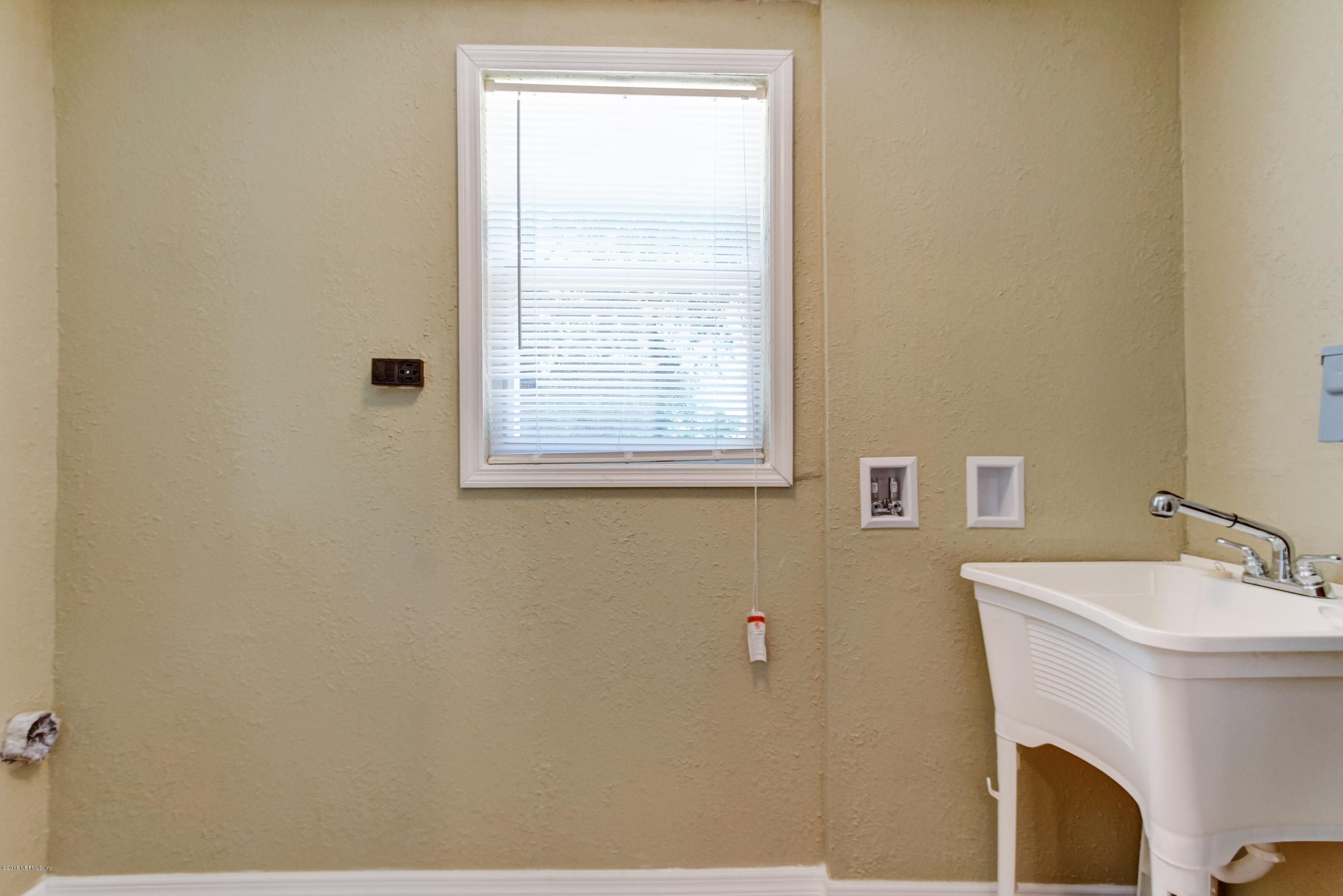 7815 Denham Road West Jacksonville, FL 32208 - Photo 29 of 31 Den-25