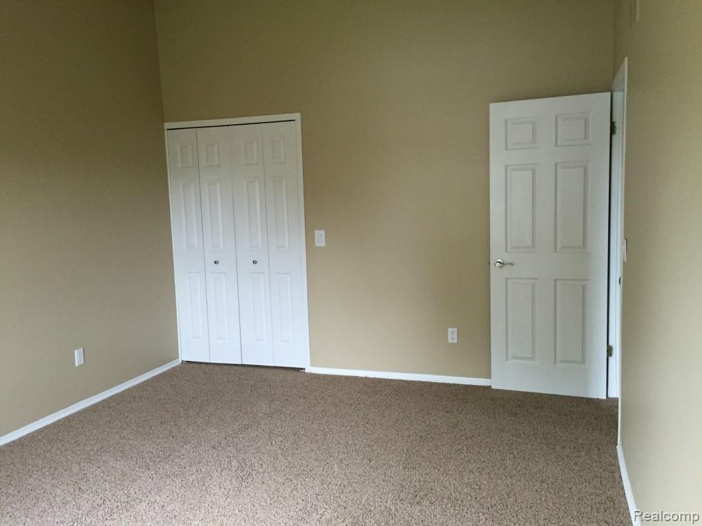22162 Edgewater Novi, MI 48375 - Photo 14 of 21