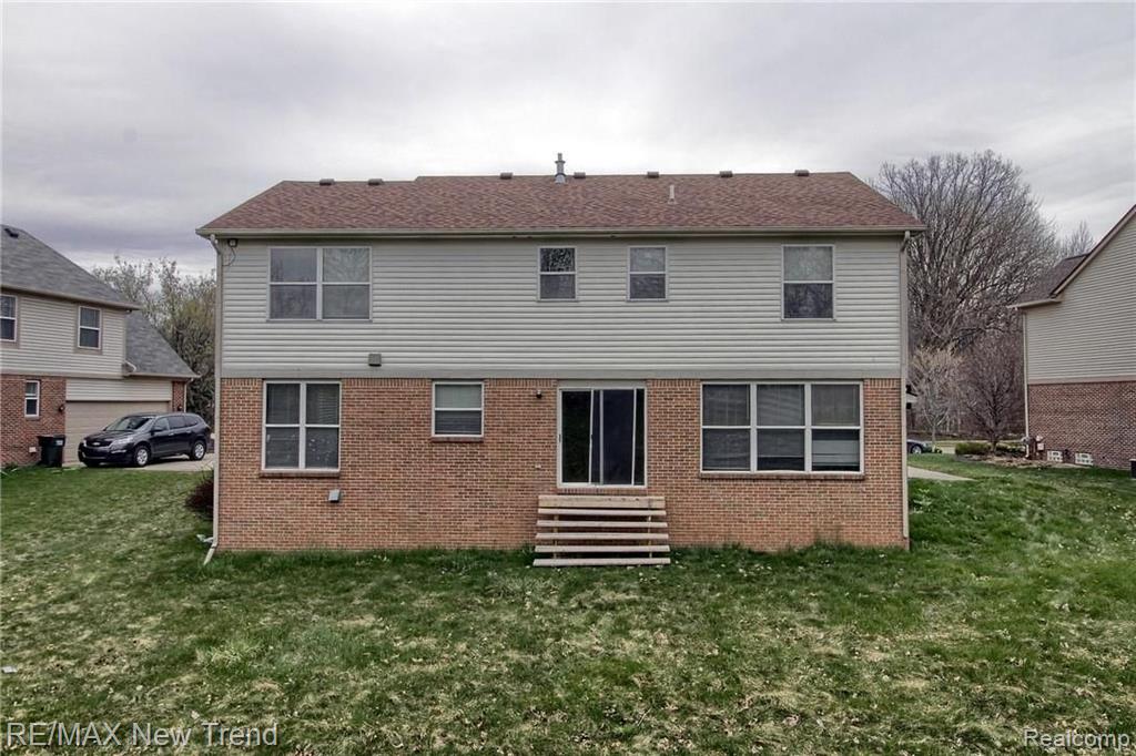 767 Woodfield Way Rochester Hills, MI 48307 - Photo 26 of 29