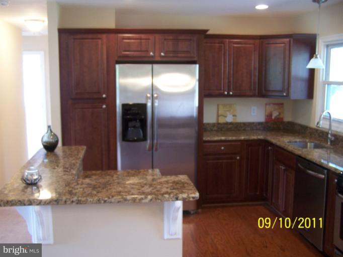 214 Compton Road Waldorf, MD 20602 - Photo 19 of 30 Kitchen