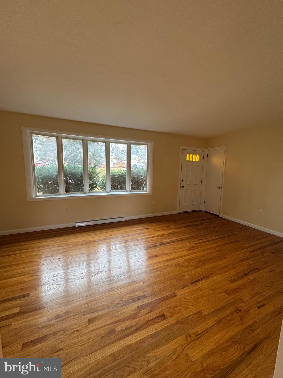 1711 Manor Ridge Drive Lancaster, PA 17603 - Photo 4 of 12