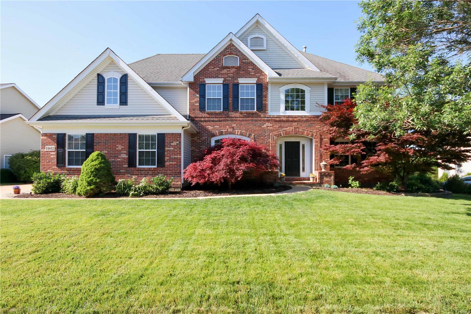 1042 Kiefer Ridge Drive Ballwin, MO 63021 - Photo 1 of 54 Gallery Image 1